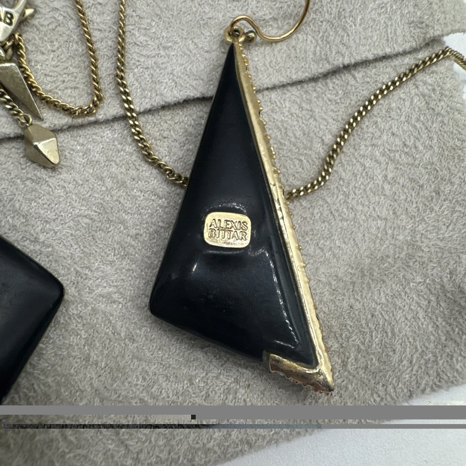 100% Authentic Alexis Bittar Green Lucite Crystal Earrings & Necklace - Image 4 of 4