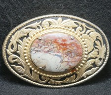 XB09173 VINTAGE 1970s RED WHITE STONE FLORAL ARTWORK UNISEX BELT BUCKLE