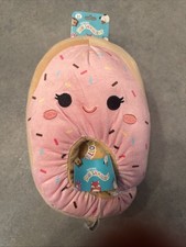 8-9 BNWT Squishmallow Slippers Dabria Donut