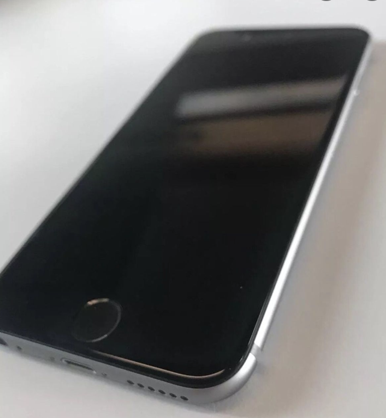 Apple iPhone 6 - 16GB Space Grey SIM Free (Unlocked) Very