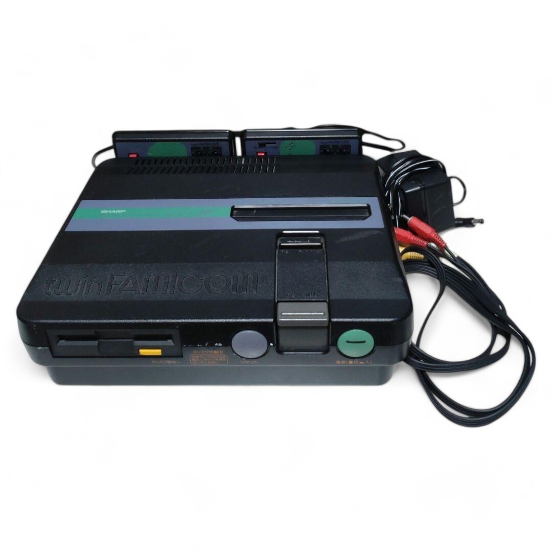 SHARP Twin Famicom AN-505-BK Console Black Japanese ver NTSC SHARP Twin Famicom AN-505-BK Console Black Japanese ver NTSC