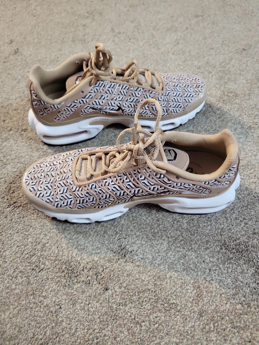 Nike Air Max Plus United in Victory W for sale | eBay
