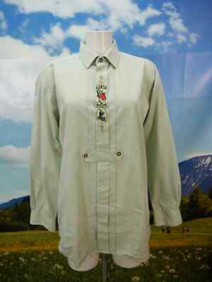 Size M costume shirt green beautiful with embroidery costume shirt th1860