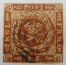 TIMBRE DANEMARK N° 8