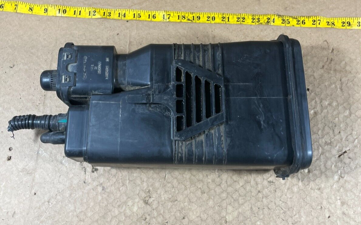 2006-2013 Mercedes-Benz ML350 GL450 Fuel EVAP Charcoal Canister Box Vapor OEM .