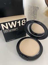 MAC Studio Fix Powder Plus Foundation, Old Formula, NW18, See Details, Full Size