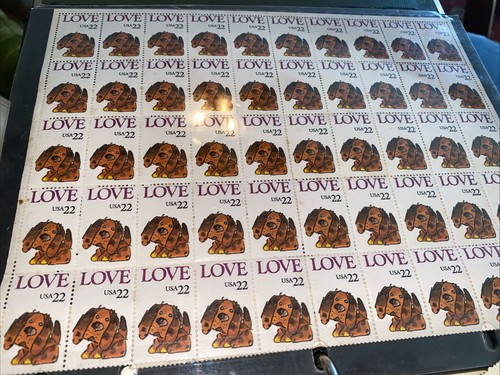 1 Uncut Sheet Of 50 “LOVE PUPPY” 22¢ Stamps MNH 1986 - Picture 4 of 7