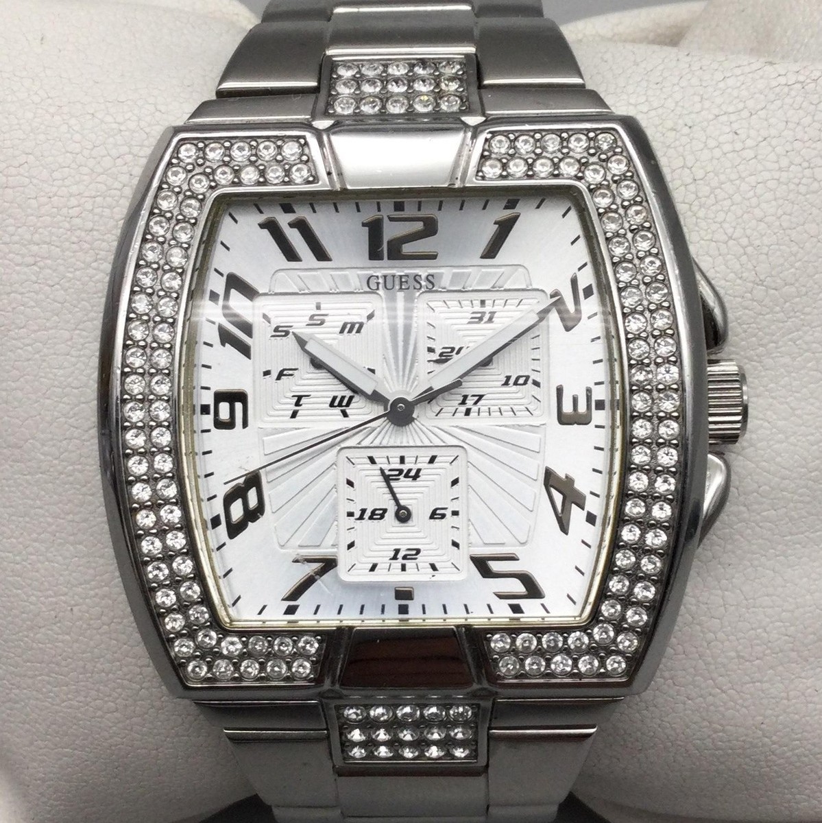 Guess U13514L1 Mens Watch 43mm Silver Dial Crystals Day Date New