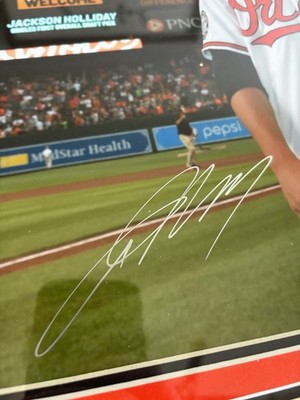 Jackson Holliday Signed Framed 11x14 Photo | eBay