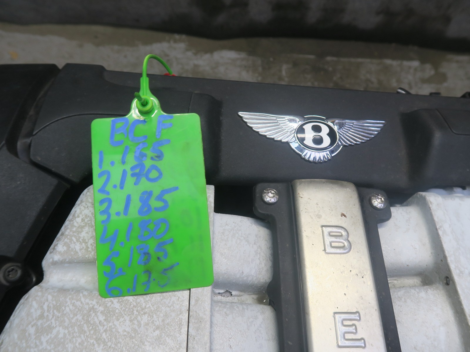 Bentley Continental 2003-2010 Motor