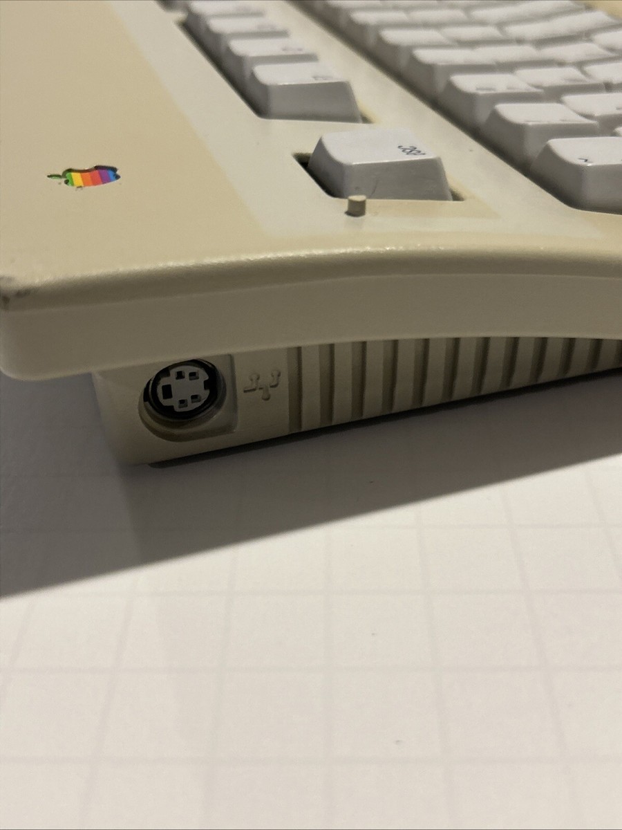 Apple Extended Keyboard II # M3501 Mechanical Numeric Keyboard