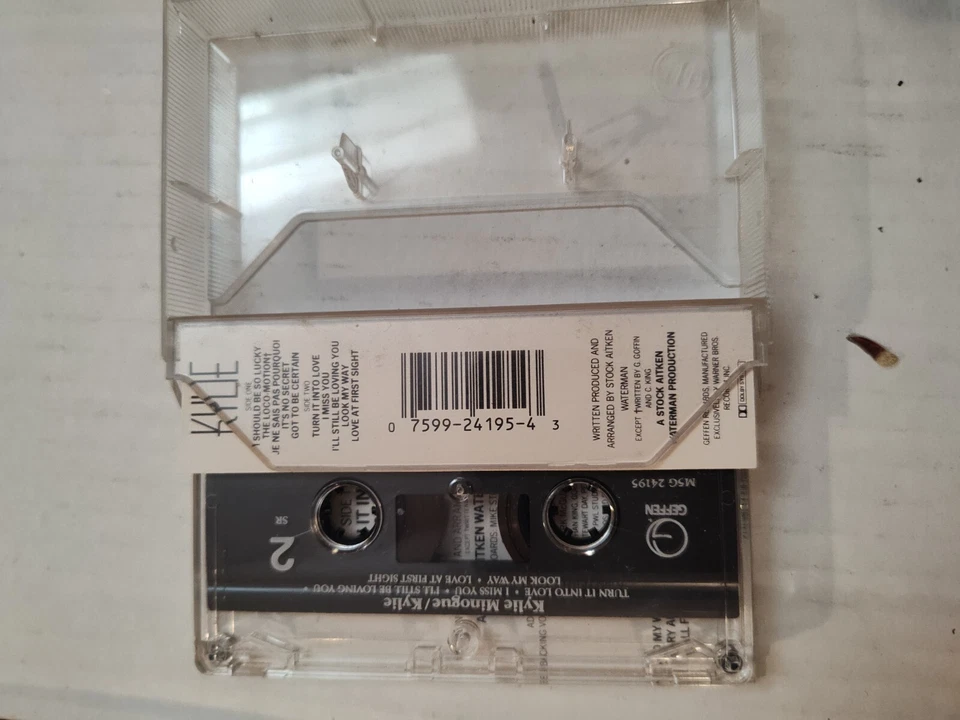 Kylie Minogue Self-Titled Cassette Tape Vintage 1988 - RARE Foto 2 de 2