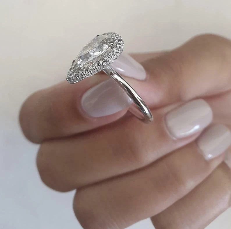 4.20Ct White Pear Lab Created Diamond 14K White Gold Engagement Solitaire Ring - Image 3 of 4