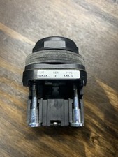 ALLEN BRADLEY 800H-AR Black Push Button with 800T-XA Contact block 1-NO  1-NC
