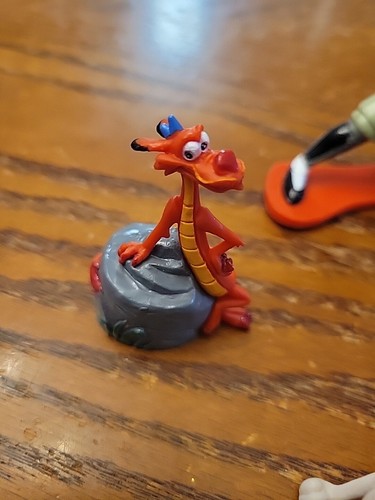 Vintage Disney Princess Mulan Figures Lot Mushu Dog Lot of 7 - Picture 6 of 8