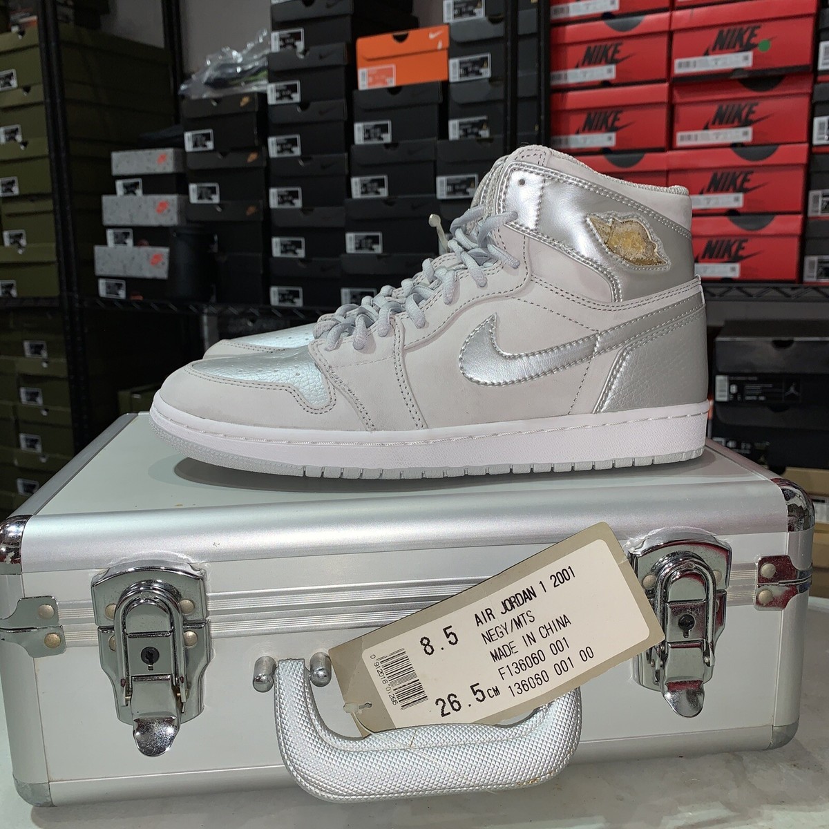 Air Jordan 1 Retro High OG CO.JP'Tokyo' Suitcase Special Box Air Jordan 1 Retro High OG CO.JP'Tokyo' Suitcase Special Box