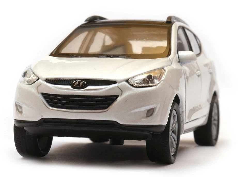 Welly Hyundai Tucson IX 35 белый жемчуг 1:34 1:39 масштаб 4,5 дюйма США ПОШЛИНЫ ОПЛАЧЕНЫ - Изображение 4 из 4
