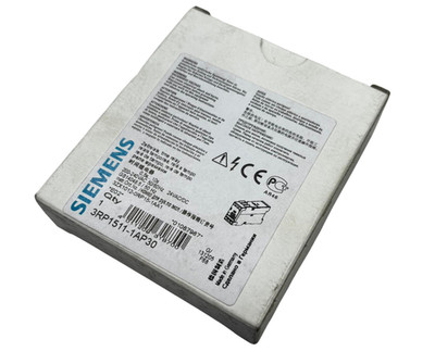 SIEMENS 3RP1511-1AP30 Time Relay (Zeitrelais) 24V AC/DC / 200 240V AC