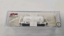 N-Scale Atlas 31429 Beer Can Tank Car. GATX DOW Chemical Road 8710 LK.