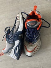 Size 9 - Reebok Class