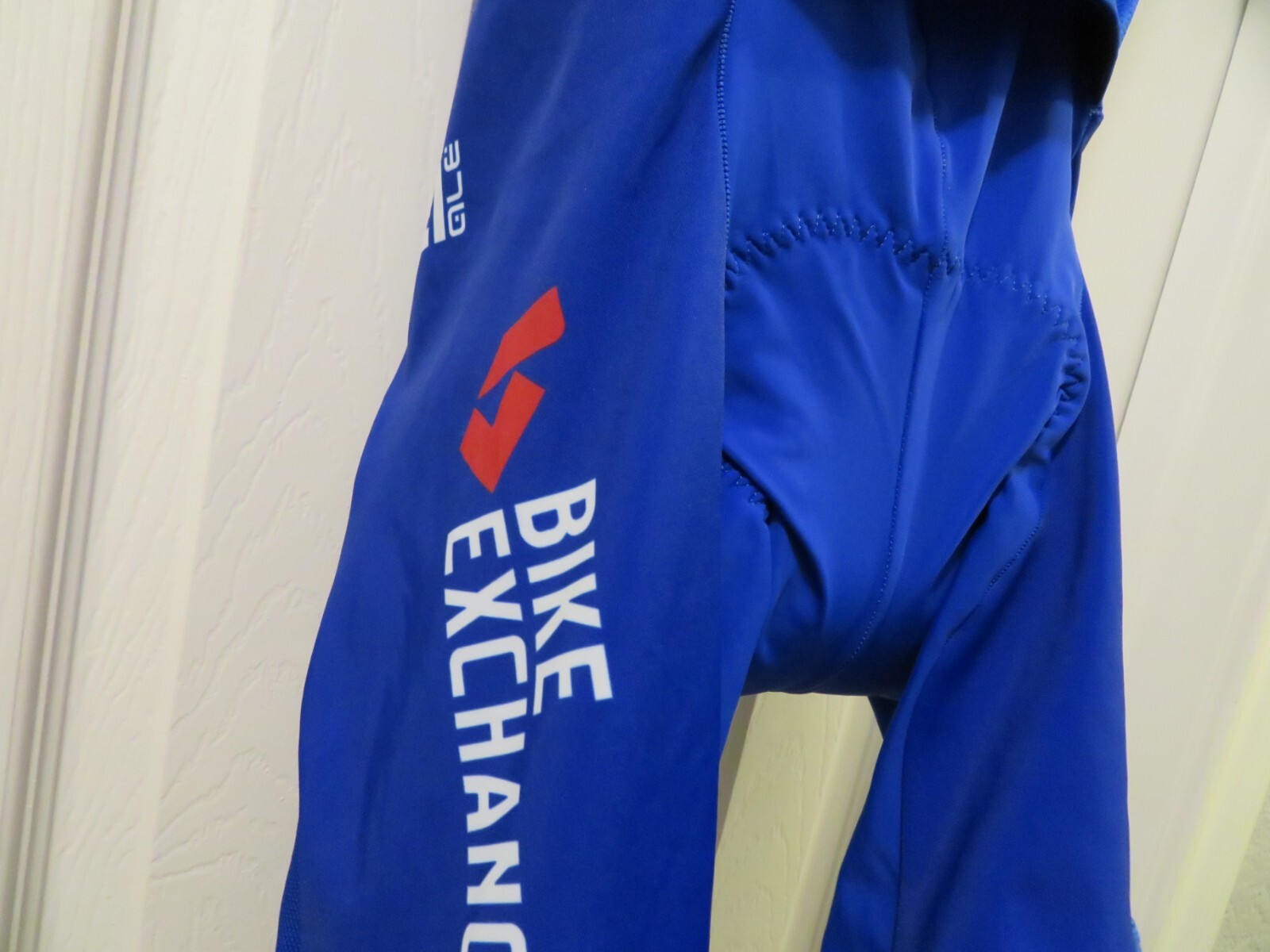 ALE Team Bike Exchange Jayco Alula Pro Cycling Team Aero Road Race Suit