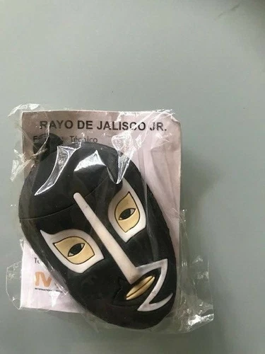 Collectable  Mexican wrestler mask key ring  beer promotion NEW