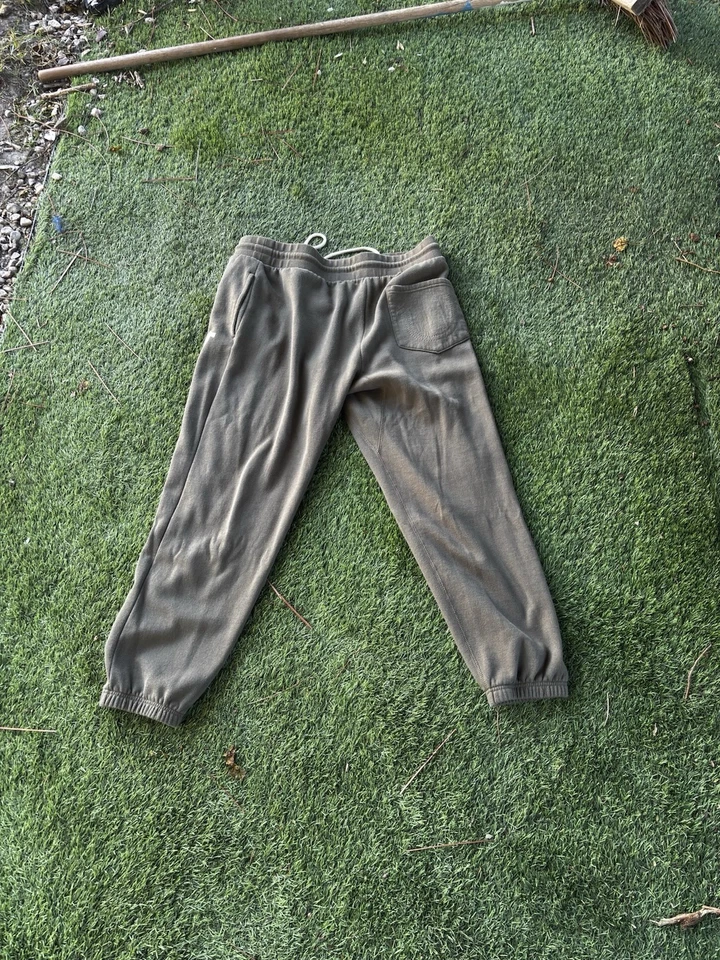 True Religion 2 piezas Sudadera Verde Oliva Para Hombre Polar Chándal Conjunto de Regalo Nuevo con Etiquetas Foto 3 de 4