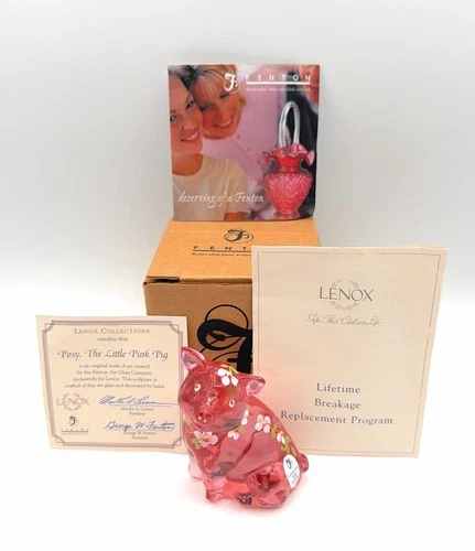 Fenton Pig Figurine Posy The Little Pink Pig Floral Daisy Hand Painted & Signed