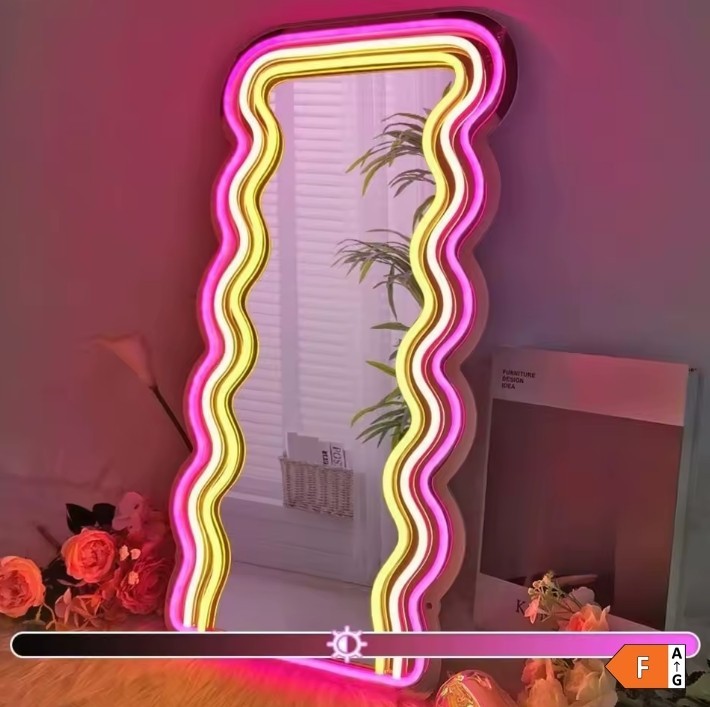 Insegna Neon LED con Specchio Ondulato Dimmerabile | Arredo Design Moderno