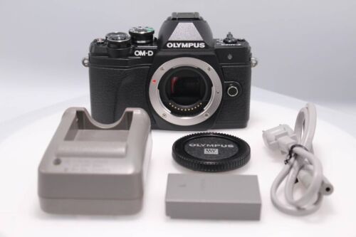 OLYMPUS OM-D E-M10 MarkIII Body Black Mirrorless Camera Working