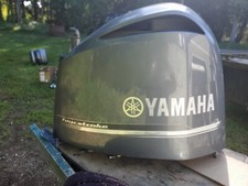 2010-2015 Yamaha 350 HP Fourstroke V8 Outboard  Cowling  6AW-42610-20-00
