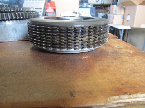 1995 Suzuki GSXR 750 Clutch Assembly 21200-21842 - Picture 3 of 6
