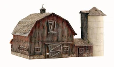 NEW Woodland Scenics Built / Ready Old Weathered Barn N Railroad Train BR4932