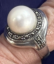 Vintage 11 mm Pearl 3/4" N to S Sterling Silver .925 cocktail BAND RING size 5.5