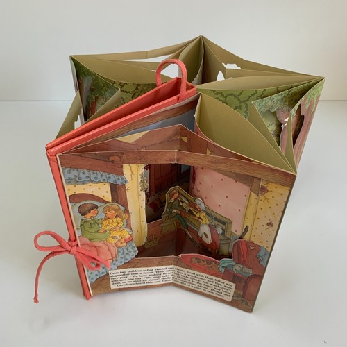 Hansel and Gretel ~ Peepshow Book Hardcover Folding Collectable Story Book 1977 - Picture 9 of 10