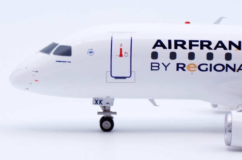 1:200 JC Wing Diecast Aircraft Model Air France Regional