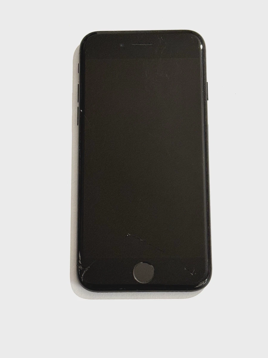 Lot IPhone XR Et 6 Rouge Pour Pièces Détachées – Apple Défectueux