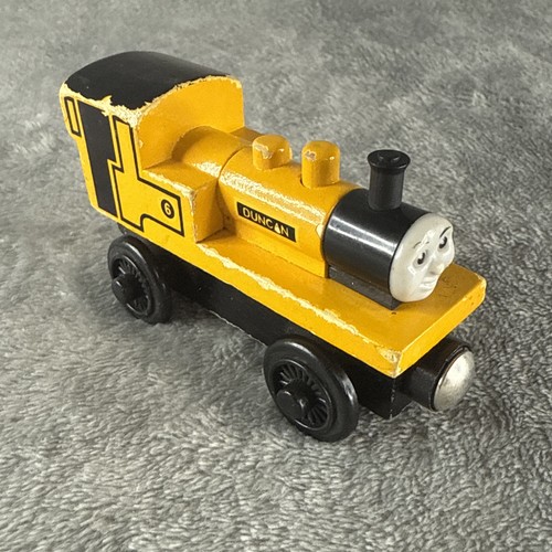 Thomas & Friends Wooden Railway Train Tank Engine - Duncan - 2003 - Yellow - Picture 2 of 8