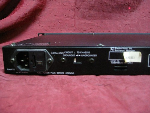 Electro-Voice EV EQ-131 31 Band 1/3 Octave Mono Graphic Equalizer XLR, 1/4" TRS - Picture 6 of 9