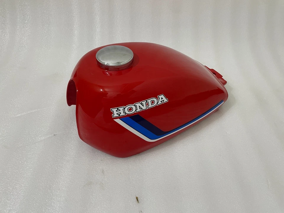 Honda ATC 200ES 200 ES Big 1983-84 Red Painted Aluminium Petrol Gas Tank +Cap - Image 3 of 4