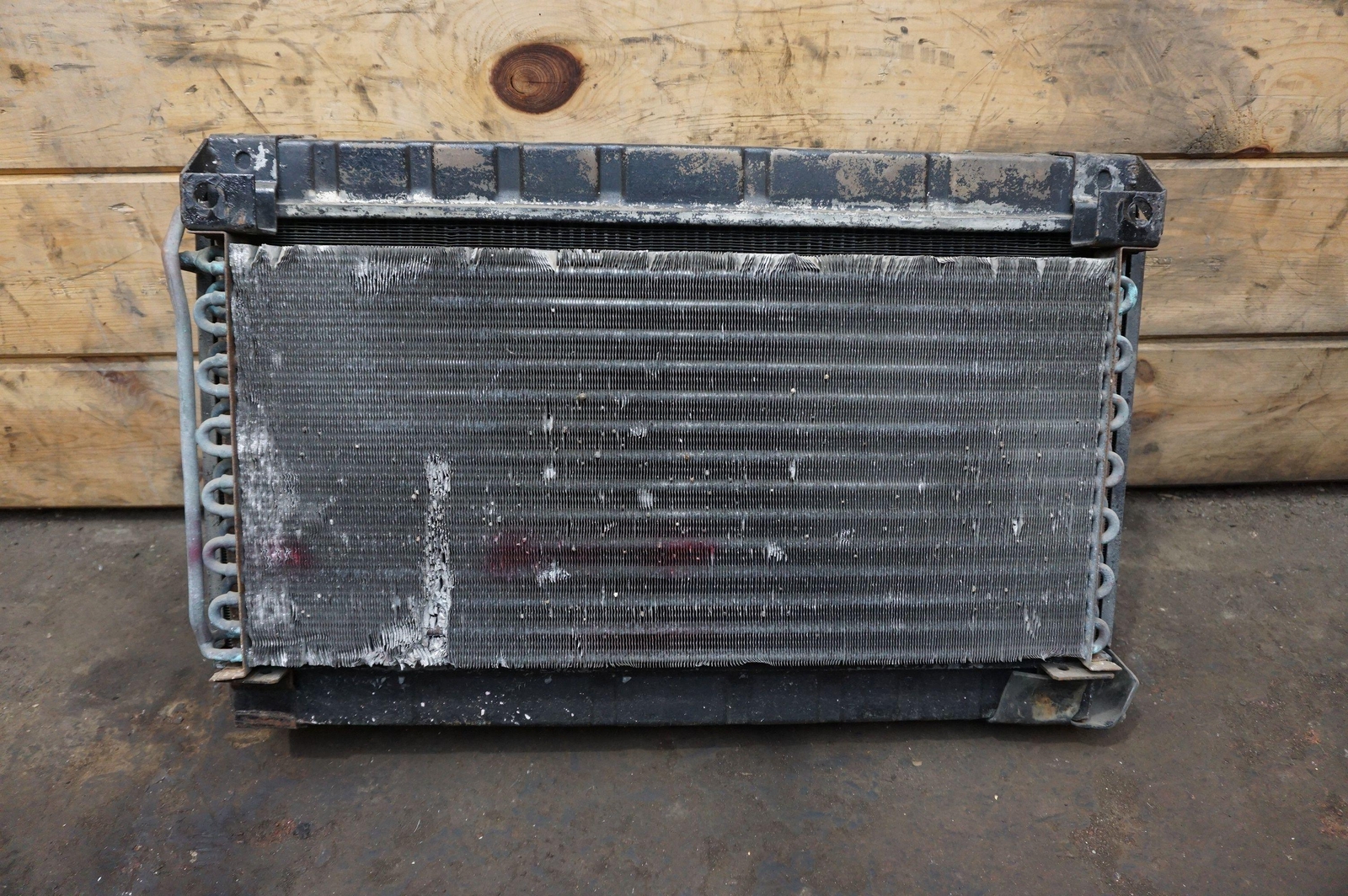 Main Engine Radiator & AC Condensor 106697 116286 Ferrari 308 GTSi 1980 *NOTE