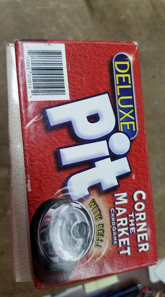 Deluxe Pit Card Game with Bell 2005 Winning Moves 8 Players - Pre-Owned  - Image 3 of 4