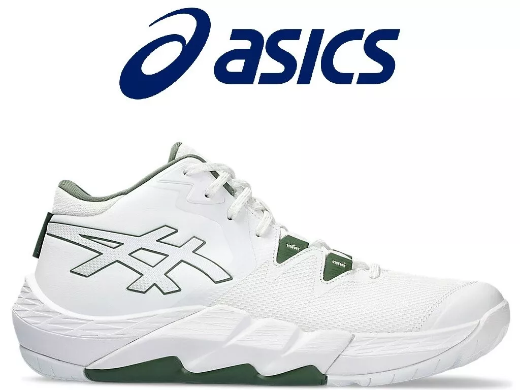 Wide top basketball sneakers