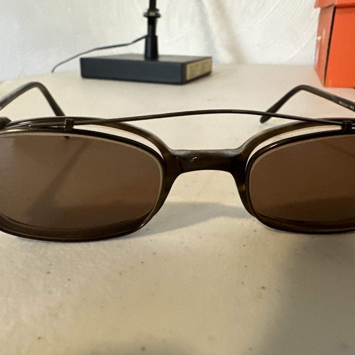 Oliver Peoples オリバーピープルズ サングラス OP-603 Very Rare Authentic Oliver Peoples OP-603 OT 46mm Olive Tortoise