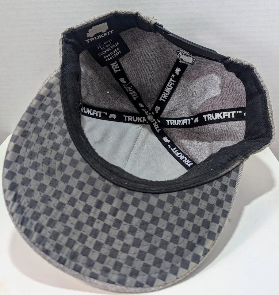 Gorra Trukfit Snapback Gris Lana/Acrílico - Goma/Vinilo Pixel Rojo Gorra Logo Excelente Con Foto 4 de 4