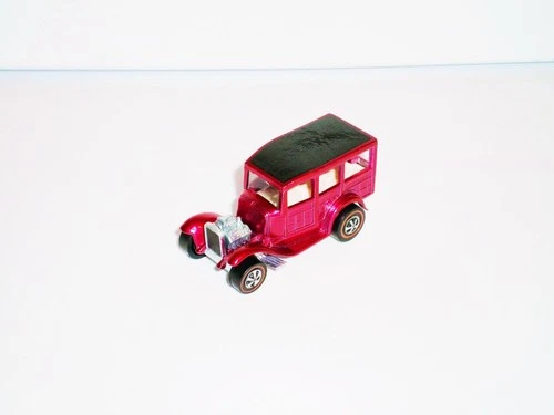 REDLINE HOT WHEELS VERY VIBRANT ROSE 31 WOODY MINT- ZERO TONING