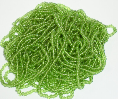 Vintage 11/0 Transparent Lime Green Czech Glass Seed Beads BB100-12