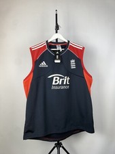 Camiseta sin mangas Adidas de fútbol 2010 Inglaterra Brit Insurance para hombre talla XXL