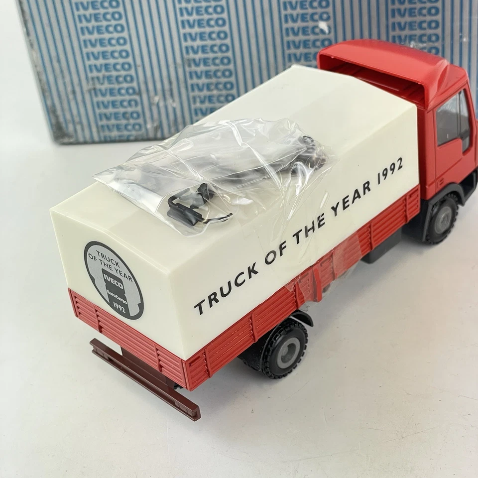 Boxed Conrad Iveco Red Truck 4236 Ford - Image 4 of 4
