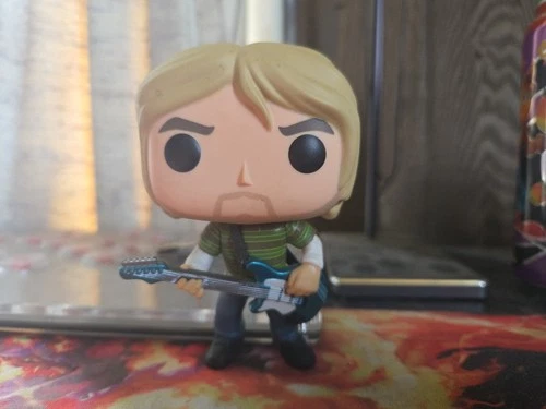 Funko Pop! Rocks Vinyl Figure Kurt Cobain Nirvana LOOSE OOB (See Description)